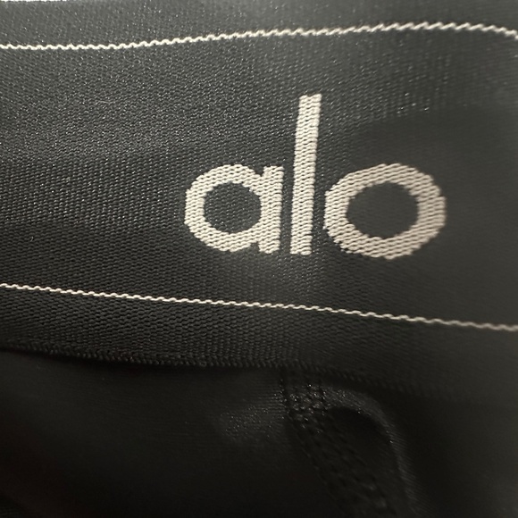 NWOT ALO AIRLIFT HIGH-WAIST SUIT UP LEGGINGS - Picture 8 of 13